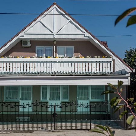 Nefelejcs Vendégház Toalmas Exterior foto